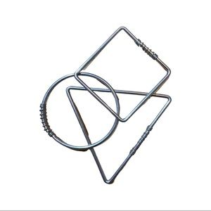 Set of three aluminum bracelets